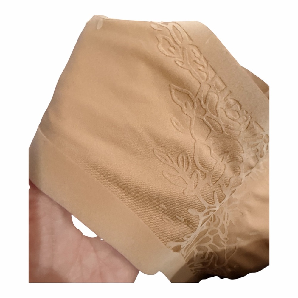 Honey Love Silhouette Roses Bra in Sand Size L - Picture 8 of 16